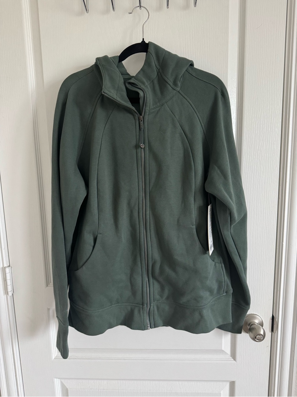 lululemon athletica Forest Green Pullover Hoodie NWT